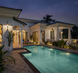 Exterior view with pool at Maison Villa