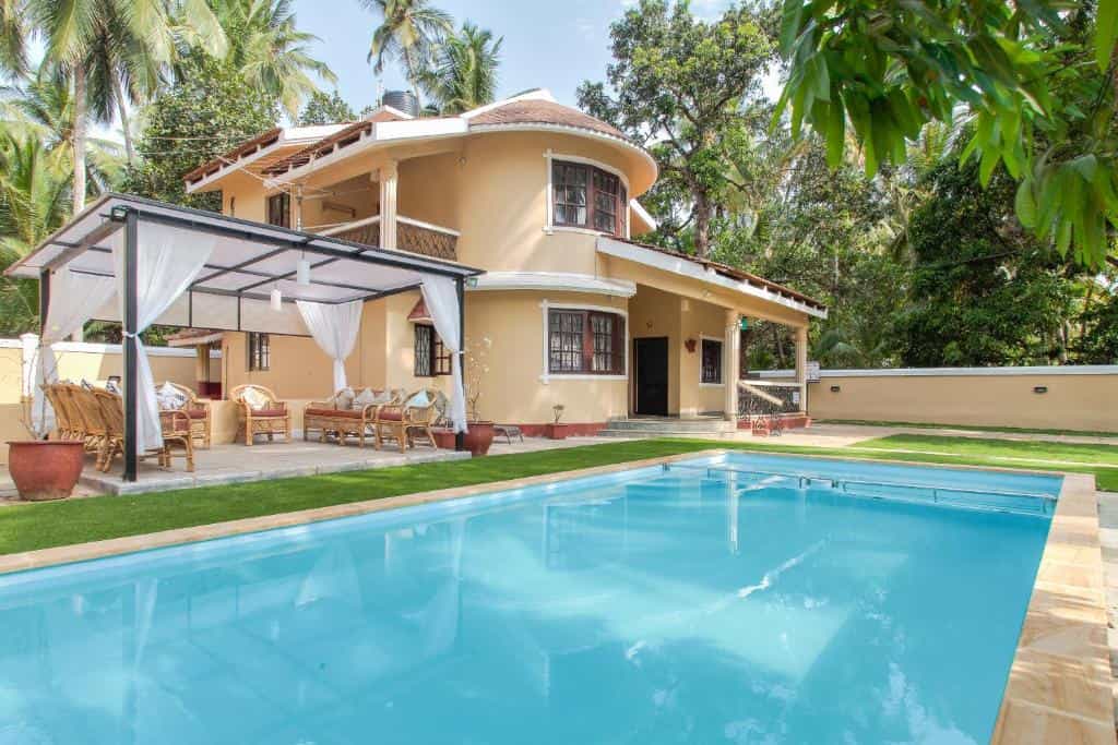 Villa with outdoor lounge area and swimming pool